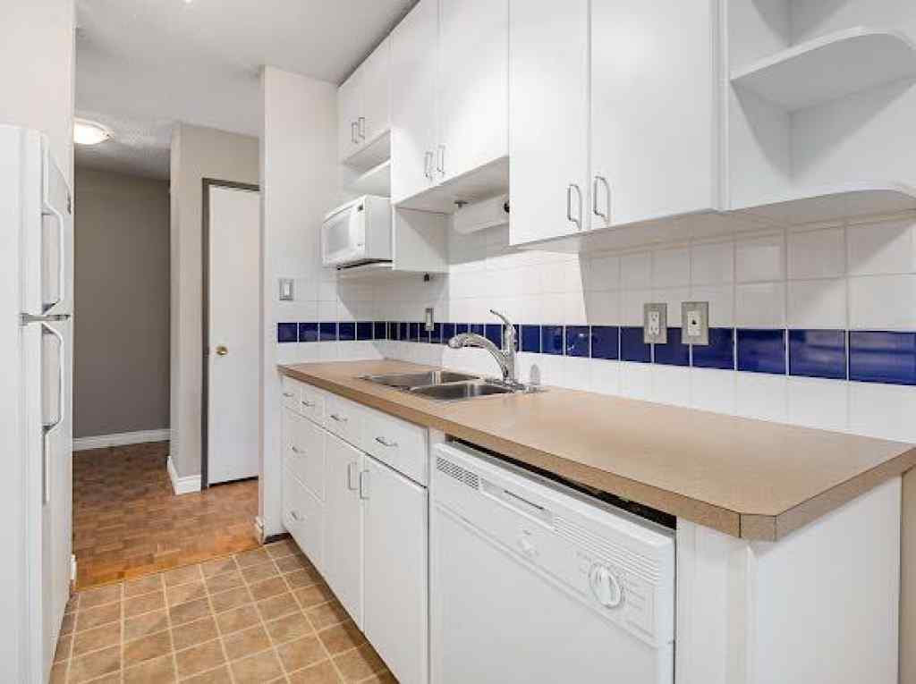 MLS® A2244416 - Unit #211 315 Heritage Drive SE in Acadia Calgary, Residential