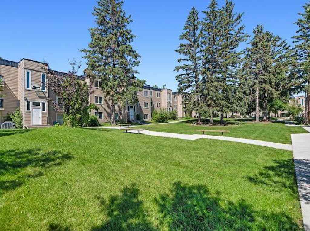 MLS® A2244416 - Unit #211 315 Heritage Drive SE in Acadia Calgary, Residential