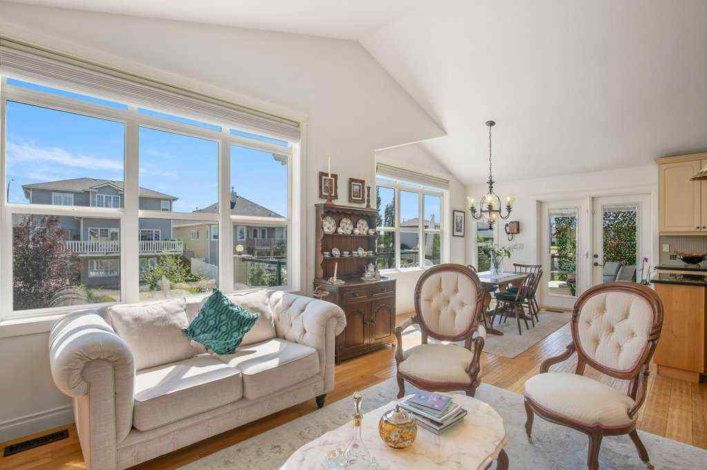 MLS® A2244422 - 3 Lyle Close  in Lakeway Landing Sylvan Lake, Residential