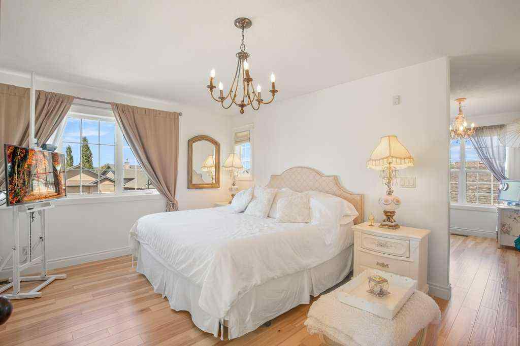MLS® A2244422 - 3 Lyle Close  in Lakeway Landing Sylvan Lake, Residential