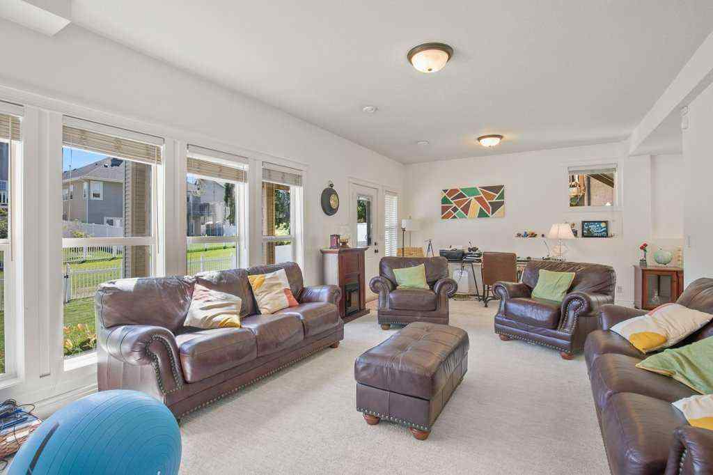 MLS® A2244422 - 3 Lyle Close  in Lakeway Landing Sylvan Lake, Residential