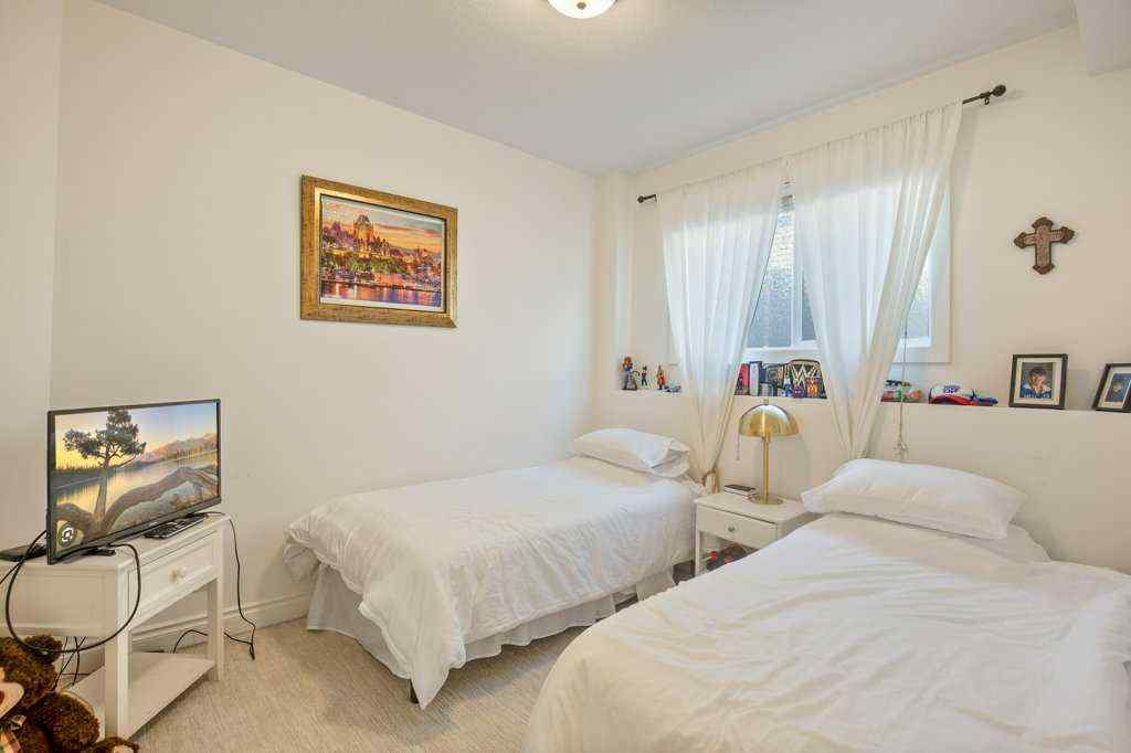 MLS® A2244422 - 3 Lyle Close  in Lakeway Landing Sylvan Lake, Residential