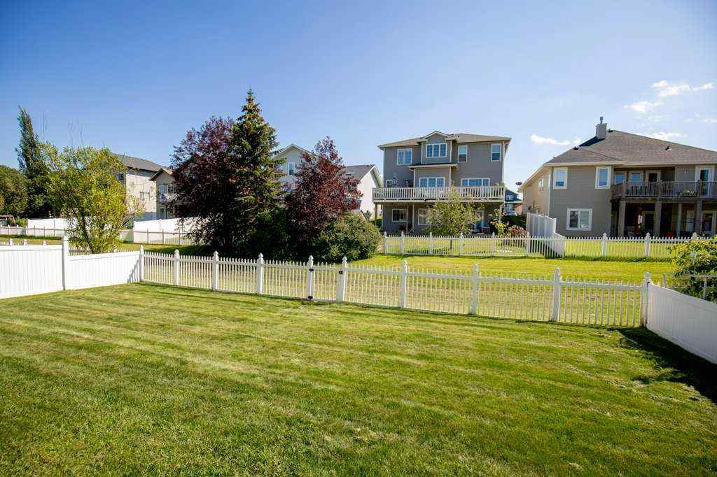 MLS® A2244422 - 3 Lyle Close  in Lakeway Landing Sylvan Lake, Residential