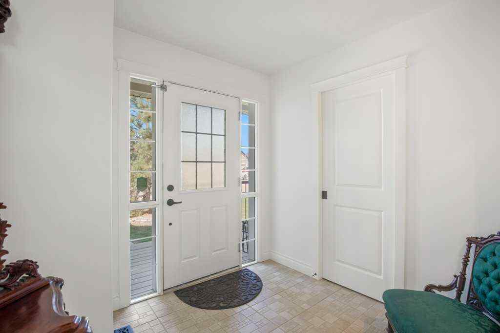 MLS® A2244422 - 3 Lyle Close  in Lakeway Landing Sylvan Lake, Residential