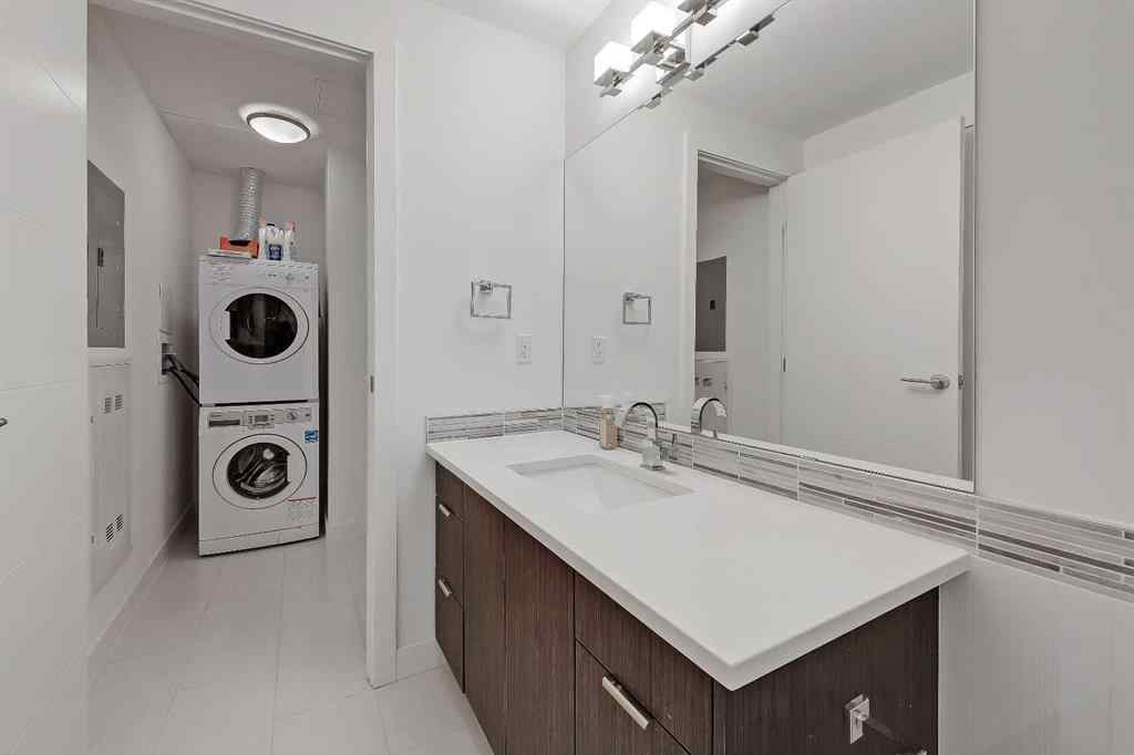 MLS® A2244428 - Unit #3404 930 6 Avenue SW in Downtown Commercial Core Calgary, Residential