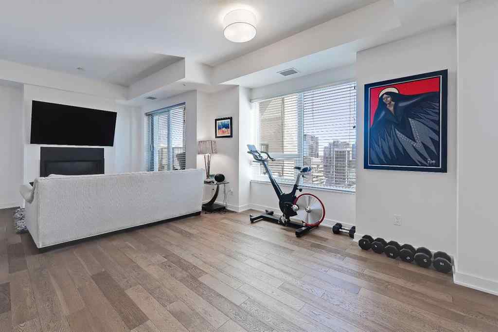 MLS® A2244428 - Unit #3404 930 6 Avenue SW in Downtown Commercial Core Calgary, Residential