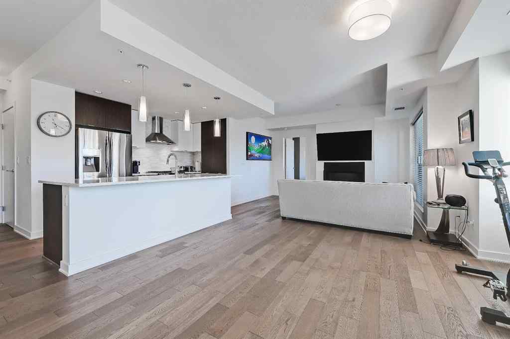 MLS® A2244428 - Unit #3404 930 6 Avenue SW in Downtown Commercial Core Calgary, Residential