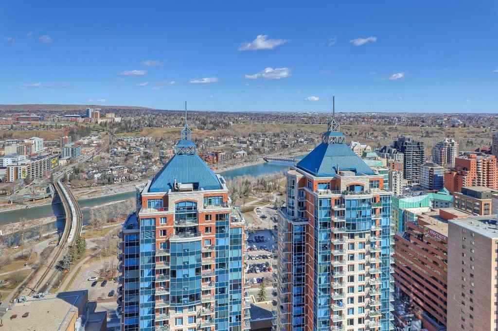 MLS® A2244428 - Unit #3404 930 6 Avenue SW in Downtown Commercial Core Calgary, Residential