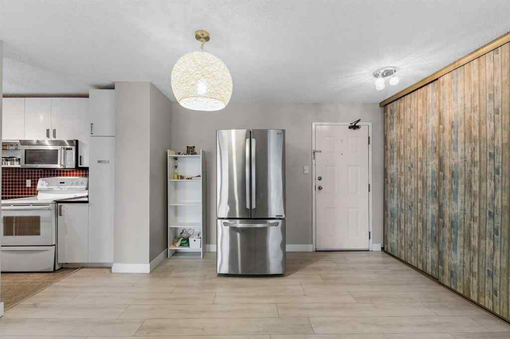MLS® A2244433 - Unit #708 924 14 Avenue SW in Beltline Calgary, Residential
