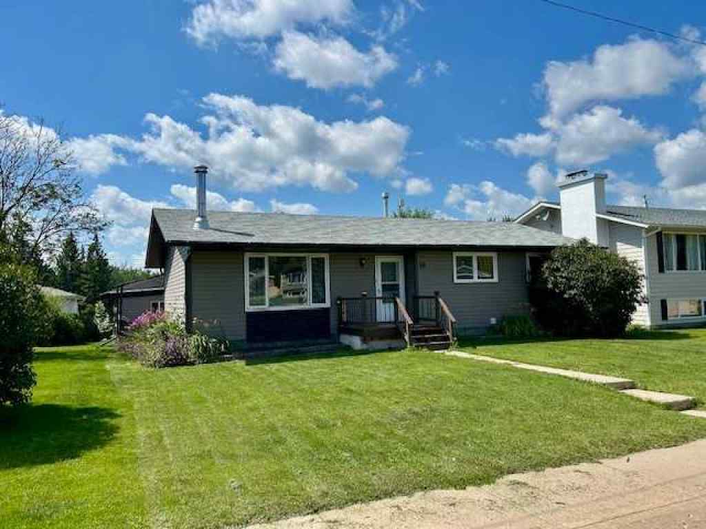 MLS® A2244439 - 18 Robinson Place  in Bashaw Bashaw, Residential