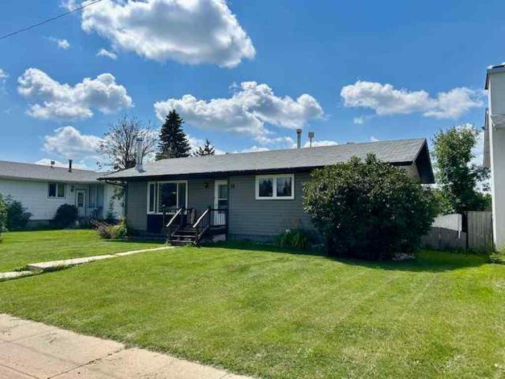 MLS® A2244439 - 18 Robinson Place  in Bashaw Bashaw, Residential