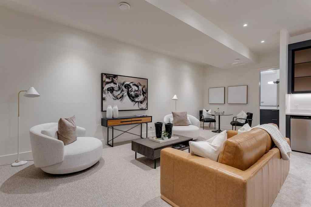 MLS® A2244442 - 2036 30 Avenue SW in South Calgary Calgary, Residential