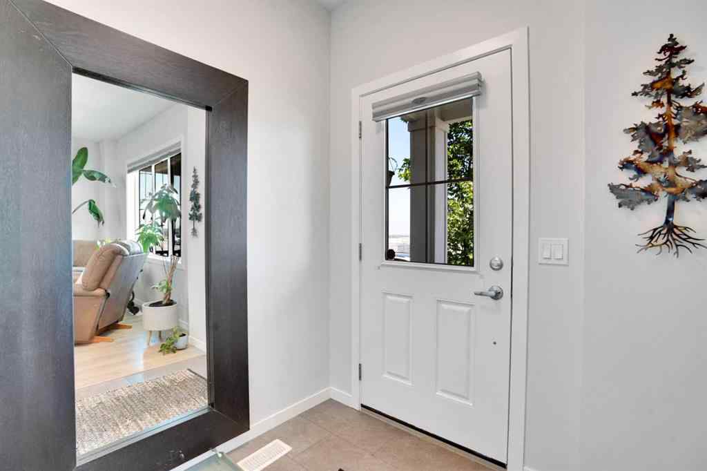 MLS® A2244453 - 15117 37 Street SW in Alpine Park Calgary, Residential