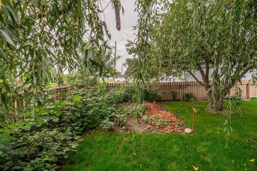 MLS® A2244458 - 6017 57 Street   in NONE Taber, Residential
