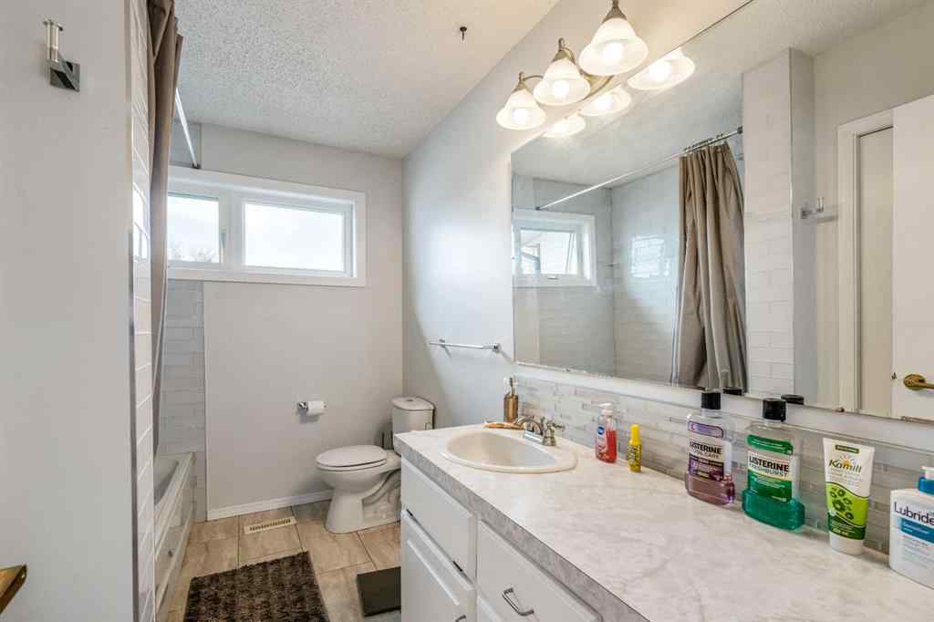 MLS® A2244458 - 6017 57 Street   in NONE Taber, Residential