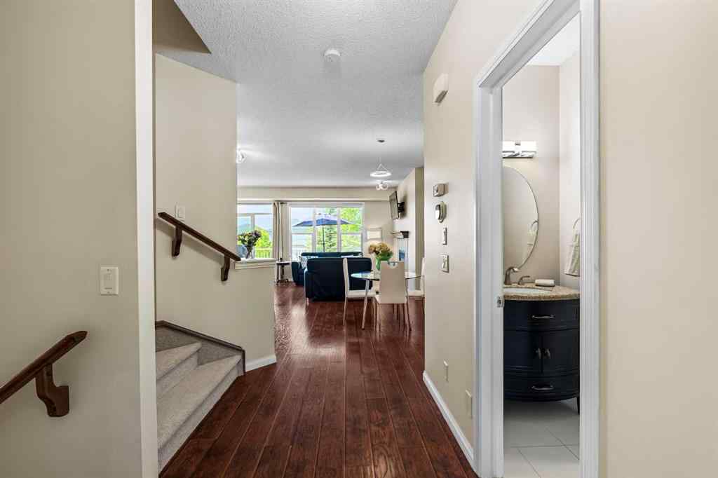 MLS® A2244470 - 287 Sunset Point  in Sunset Ridge Cochrane, Residential