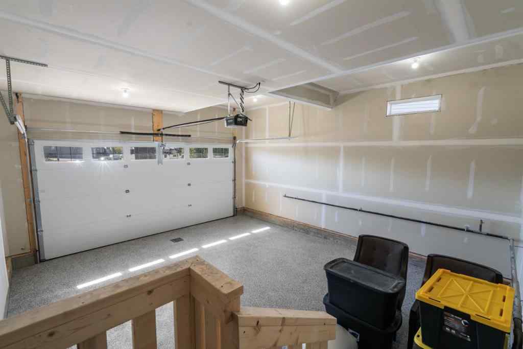 MLS® A2244478 - 7514 38A Avenue  in Southwest Meadows Camrose, Residential