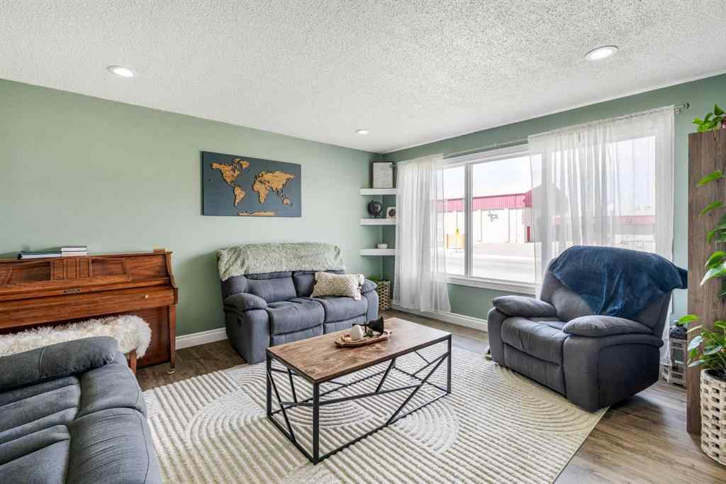 MLS® A2244480 - 4806 60 Ave   in NONE Taber, Residential
