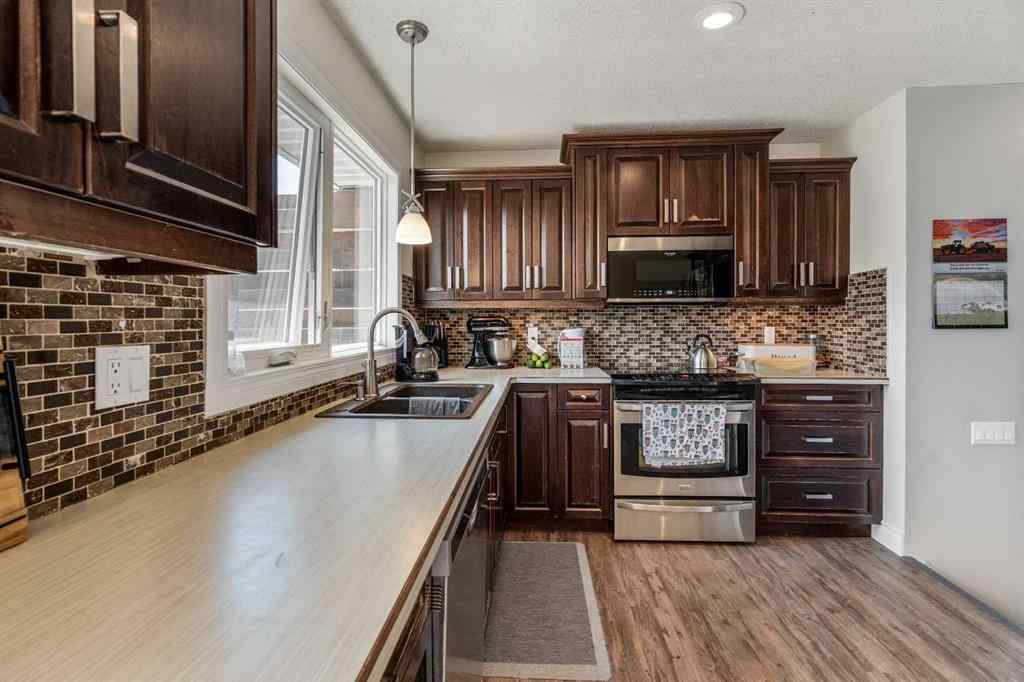 MLS® A2244480 - 4806 60 Ave   in NONE Taber, Residential