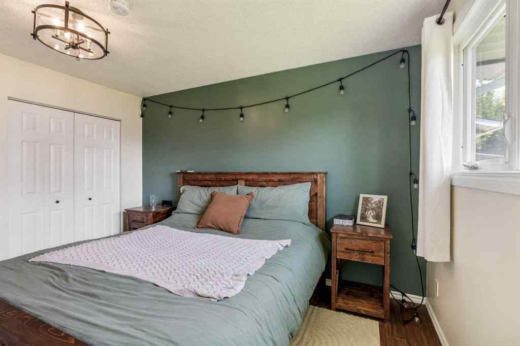 MLS® A2244480 - 4806 60 Ave   in NONE Taber, Residential