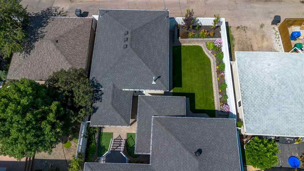 MLS® A2244482 - 1130 24 Street S in Victoria Park Lethbridge, Residential