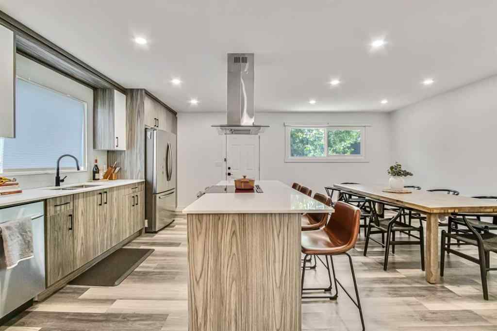 MLS® A2244490 - 3007 12 Avenue SW in Shaganappi Calgary, Residential