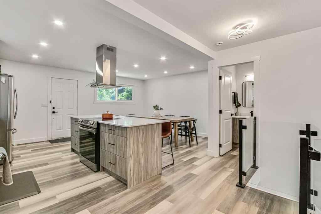 MLS® A2244490 - 3007 12 Avenue SW in Shaganappi Calgary, Residential