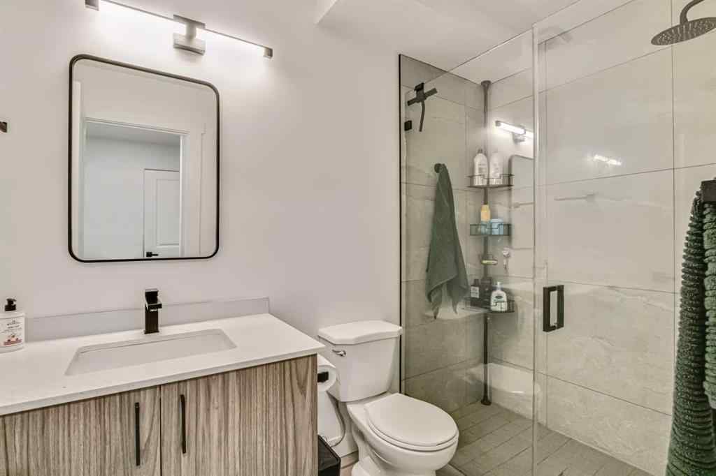 MLS® A2244490 - 3007 12 Avenue SW in Shaganappi Calgary, Residential
