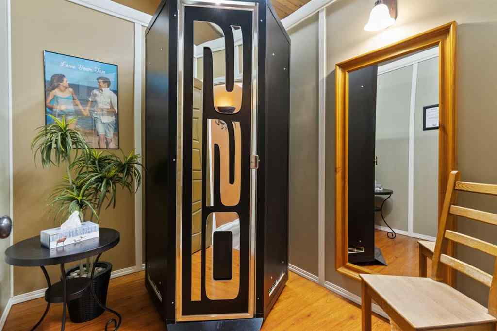 MLS® A2244491 - 5203 51 Avenue  in Downtown Camrose Camrose, Commercial