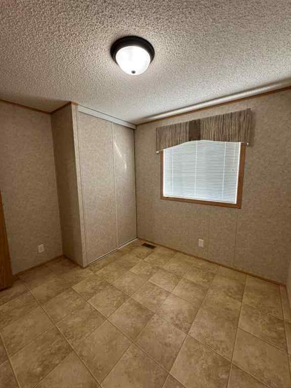 MLS® A2244493 - Unit #6 1229 Waterton Avenue  in NONE Pincher Creek, Mobile