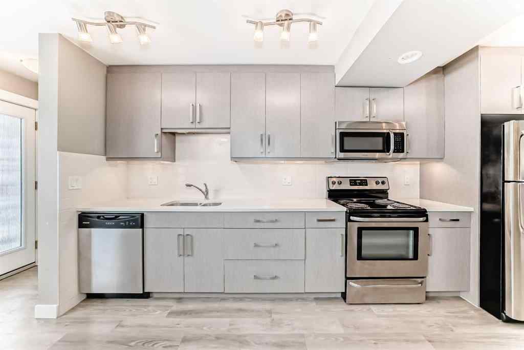 MLS® A2244497 - 2316 16 Street SW in Bankview Calgary, Multi-Family
