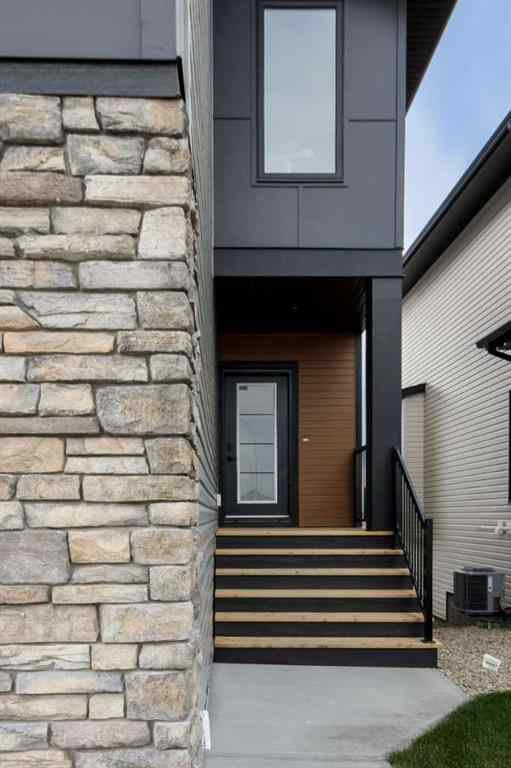 MLS® A2244498 - 4606 31 Avenue S in Discovery Lethbridge, Residential