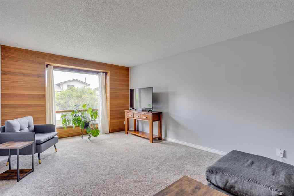MLS® A2244500 - 156 Grayling Crescent  in Grayling Terrace Fort McMurray, Residential