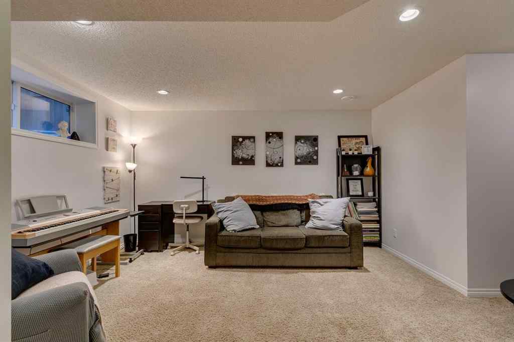 MLS® A2244515 - 91 Silverado Plains Manor SW in Silverado Calgary, Residential