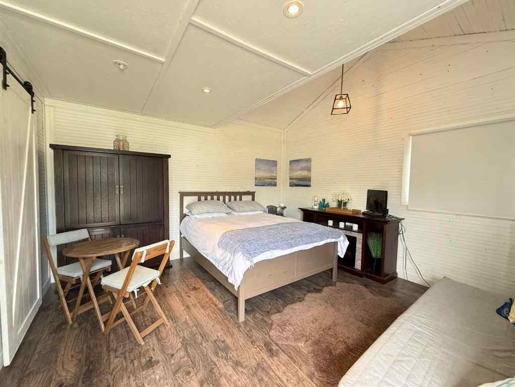 MLS® A2244518 - 1123 Oak Avenue  in NONE Lac Des Iles, Residential