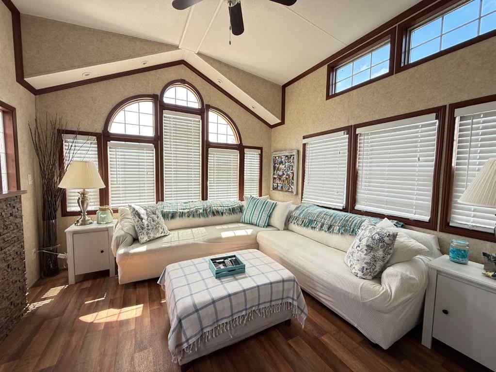 MLS® A2244518 - 1123 Oak Avenue  in NONE Lac Des Iles, Residential