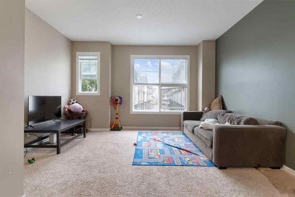MLS® A2244520 - 172 New Brighton Point SE in New Brighton Calgary, Residential