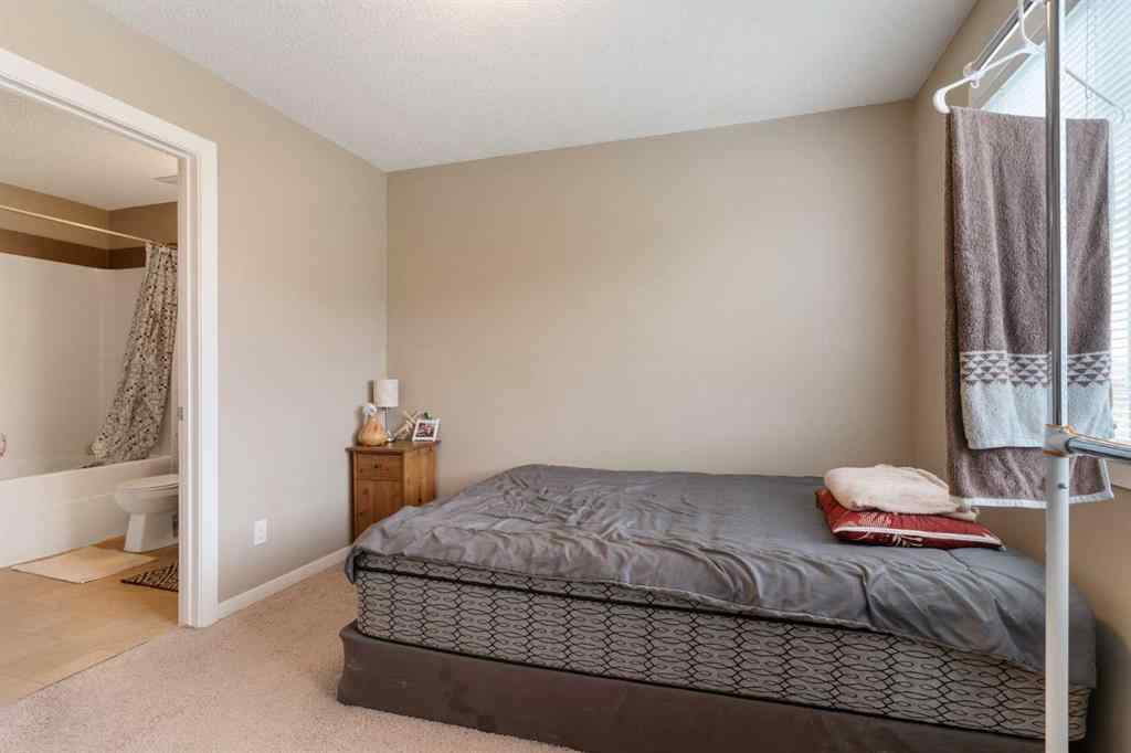 MLS® A2244520 - 172 New Brighton Point SE in New Brighton Calgary, Residential