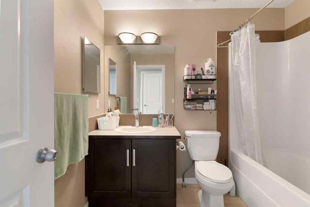 MLS® A2244520 - 172 New Brighton Point SE in New Brighton Calgary, Residential