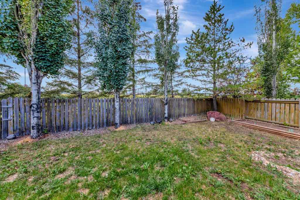 MLS® A2244522 - 4028 60 Avenue  in Southridge Lloydminster, Residential