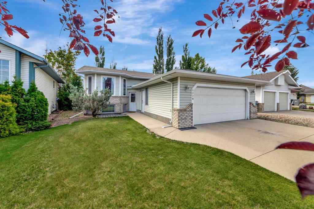 MLS® A2244522 - 4028 60 Avenue  in Southridge Lloydminster, Residential
