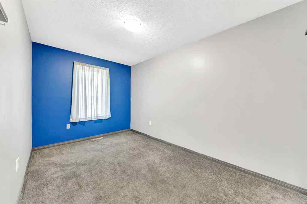 MLS® A2244522 - 4028 60 Avenue  in Southridge Lloydminster, Residential