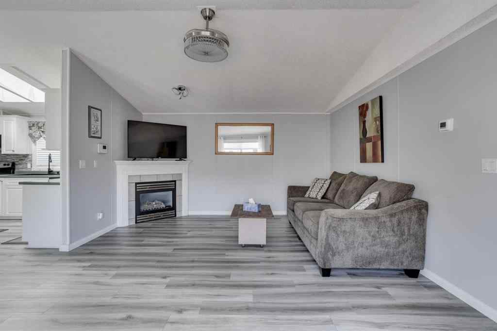 MLS® A2244525 - 125 Mckinlay Crescent  in Timberlea Fort McMurray, Residential