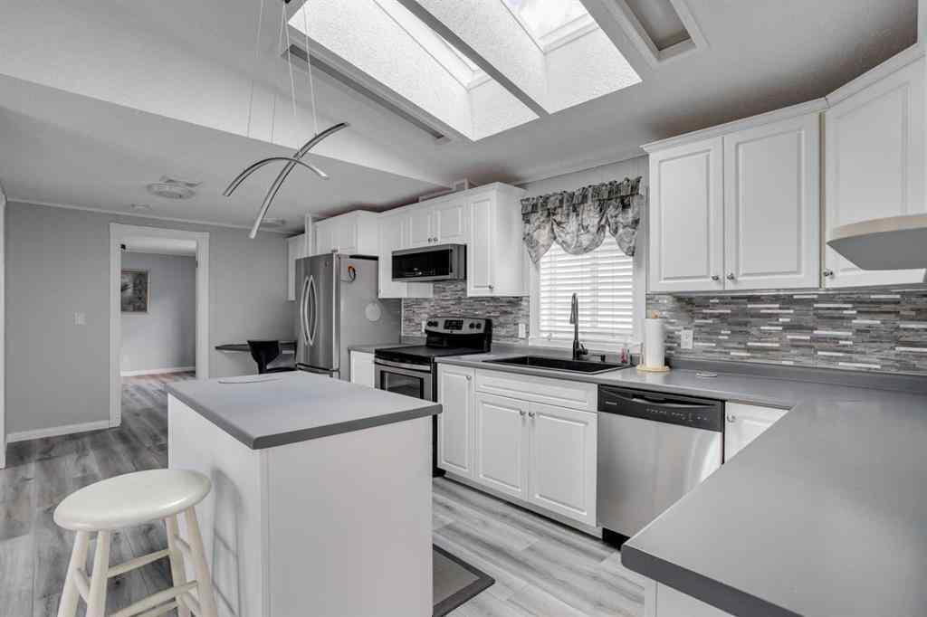 MLS® A2244525 - 125 Mckinlay Crescent  in Timberlea Fort McMurray, Residential