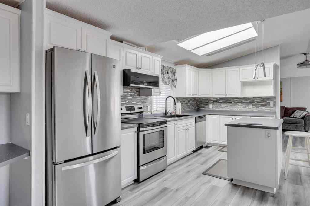 MLS® A2244525 - 125 Mckinlay Crescent  in Timberlea Fort McMurray, Residential