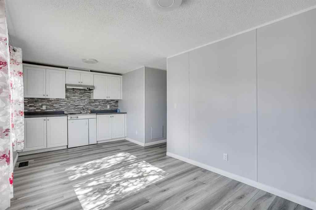 MLS® A2244525 - 125 Mckinlay Crescent  in Timberlea Fort McMurray, Residential