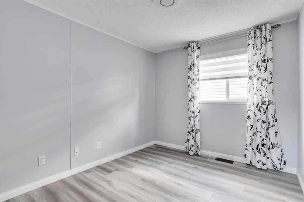 MLS® A2244525 - 125 Mckinlay Crescent  in Timberlea Fort McMurray, Residential