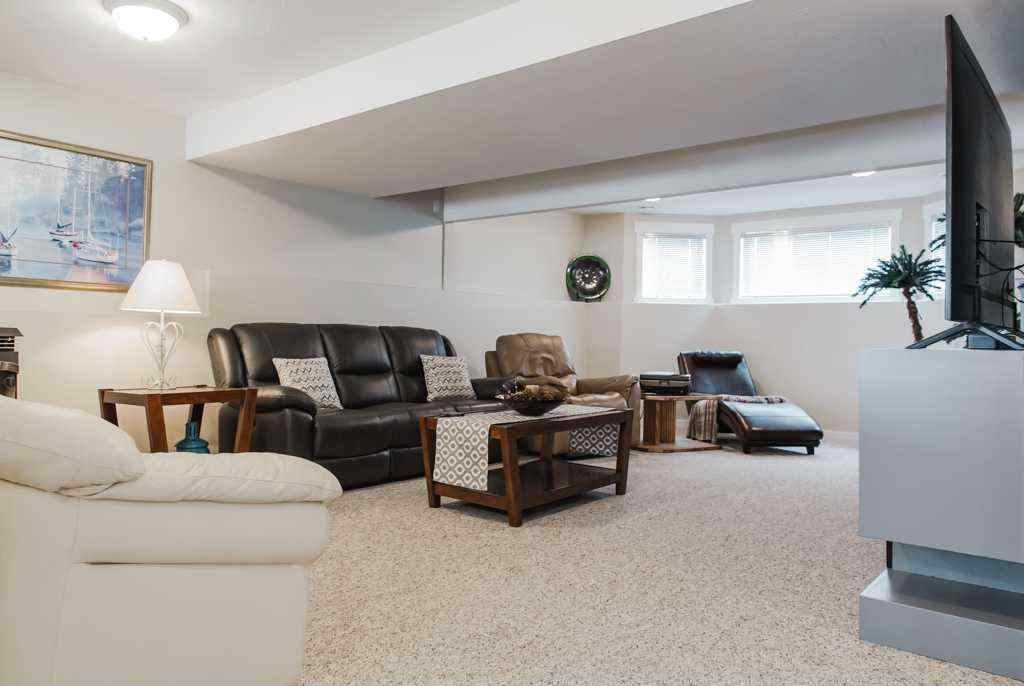 MLS® A2244530 - 10007 104 Street  in NONE Sexsmith, Residential