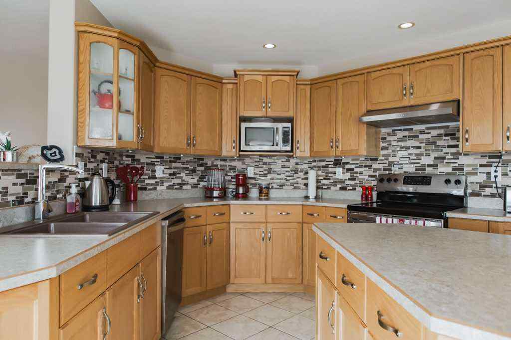 MLS® A2244530 - 10007 104 Street  in NONE Sexsmith, Residential
