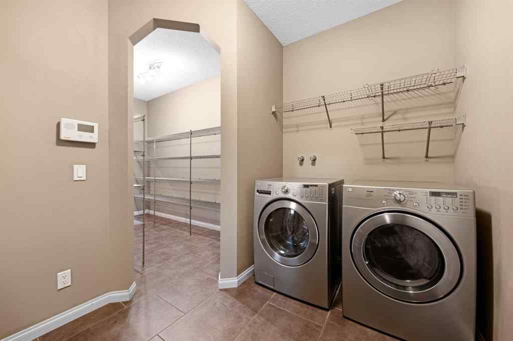 MLS® A2244540 - 18 Aspen Hills Manor SW in Aspen Woods Calgary, Residential
